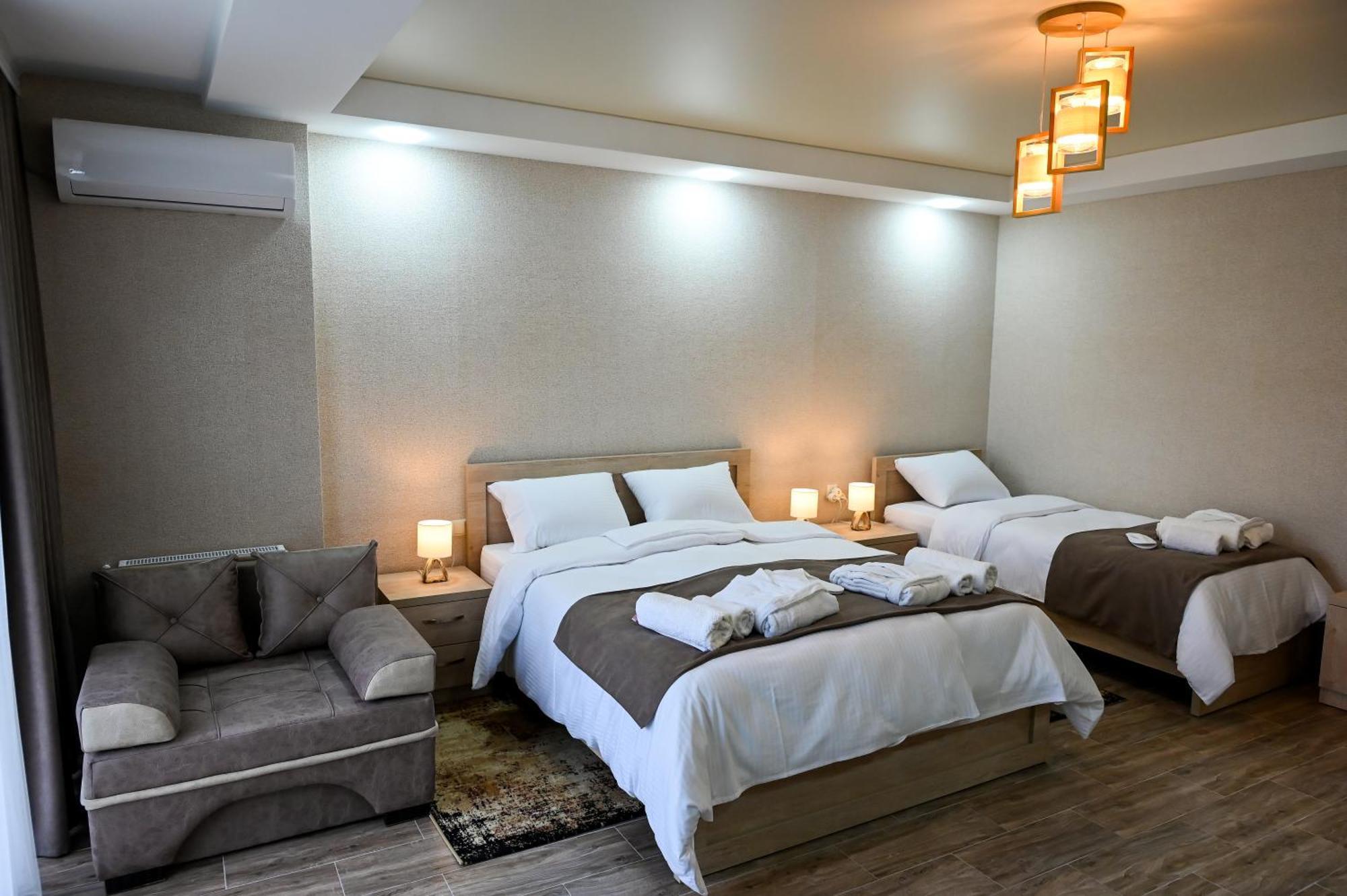 Hotel K124 Kutaisi Exteriér fotografie