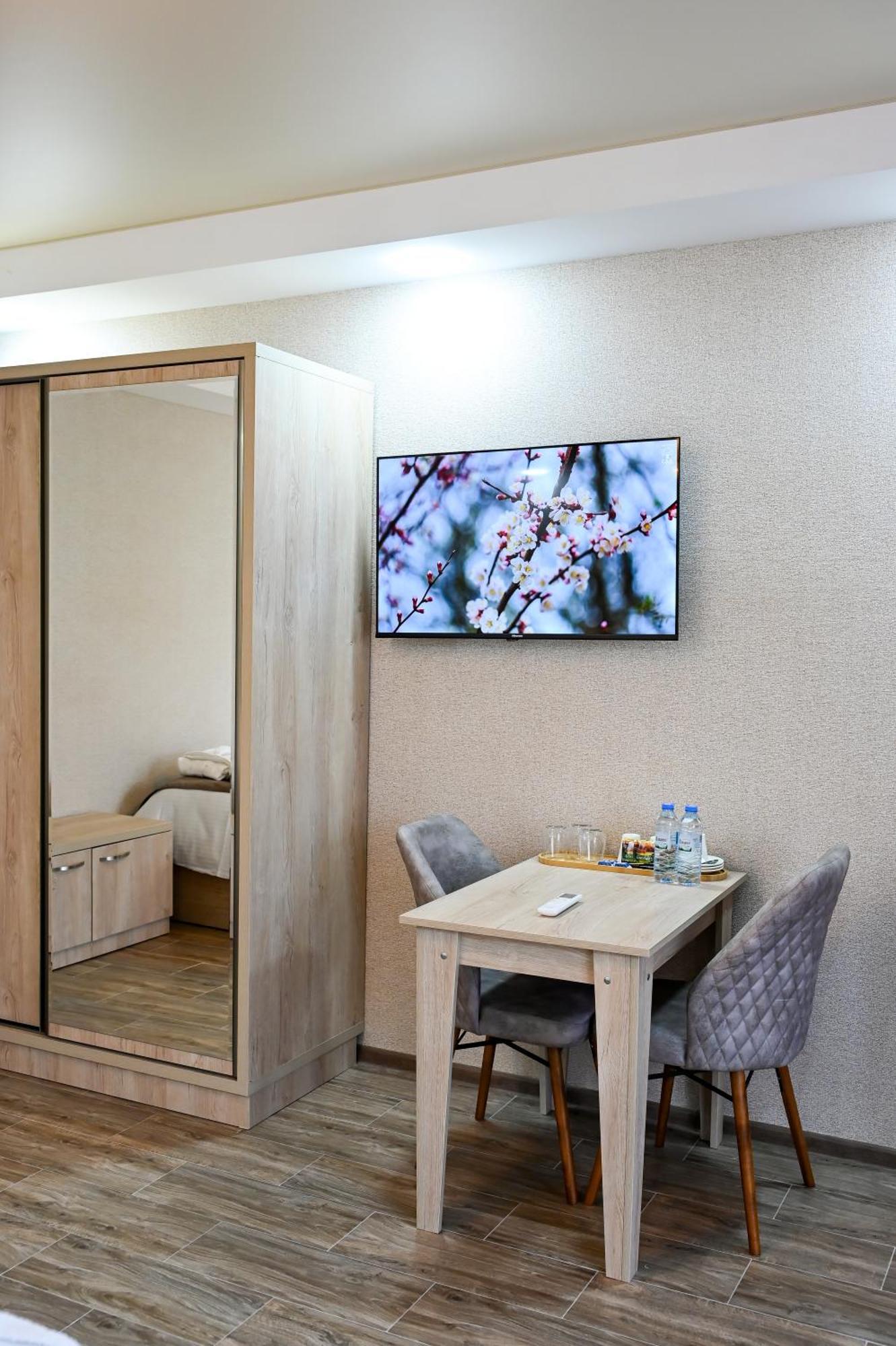 Hotel K124 Kutaisi Exteriér fotografie